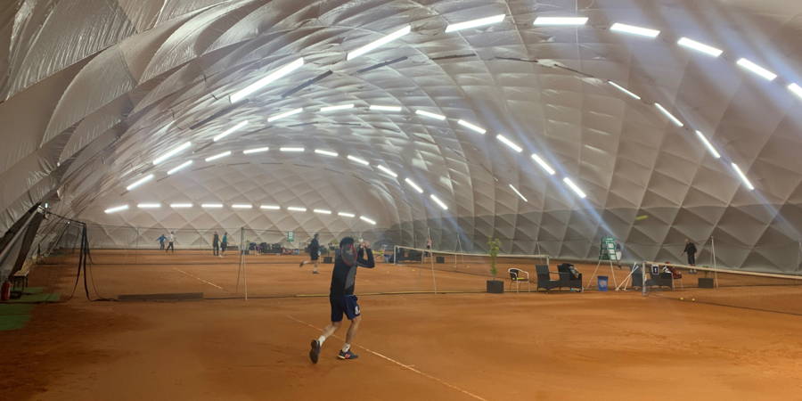 Hallenaufbau am 13.09.