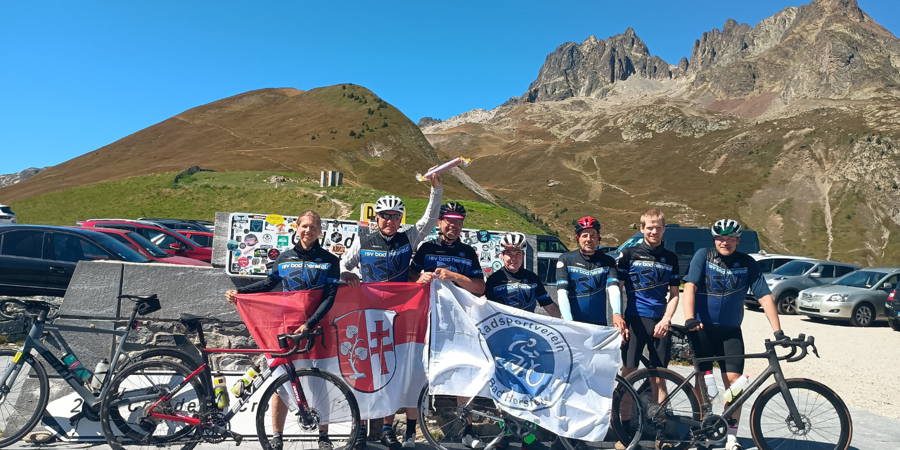 Fernfahrt nach Alpe d'Hues