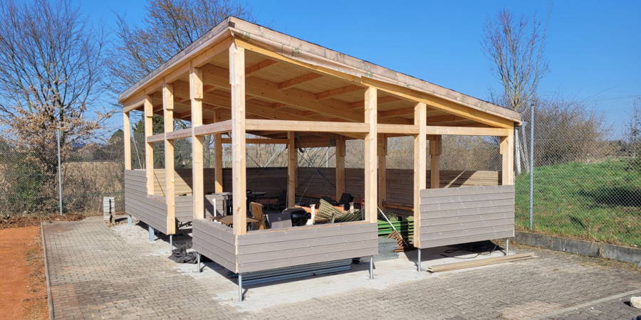 Auf unserem Tennisplatz ensteht Neues!